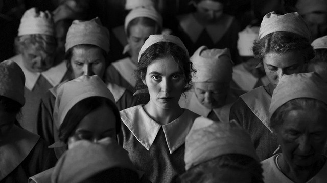 Дівчина з голкою (The Girl With the Needle, 2024)