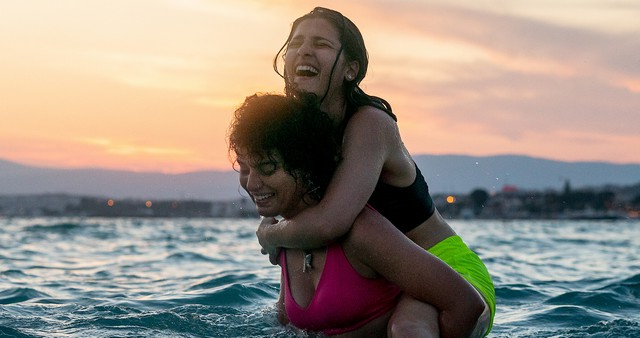 The Swimmers (2022)